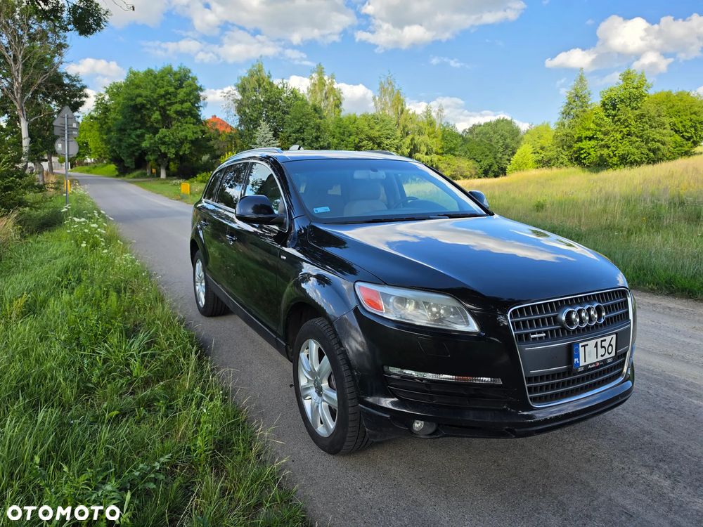 Audi Q7 - 3