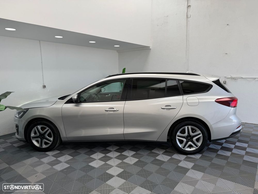 Ford Focus SW 1.0 EcoBoost Connected - 3