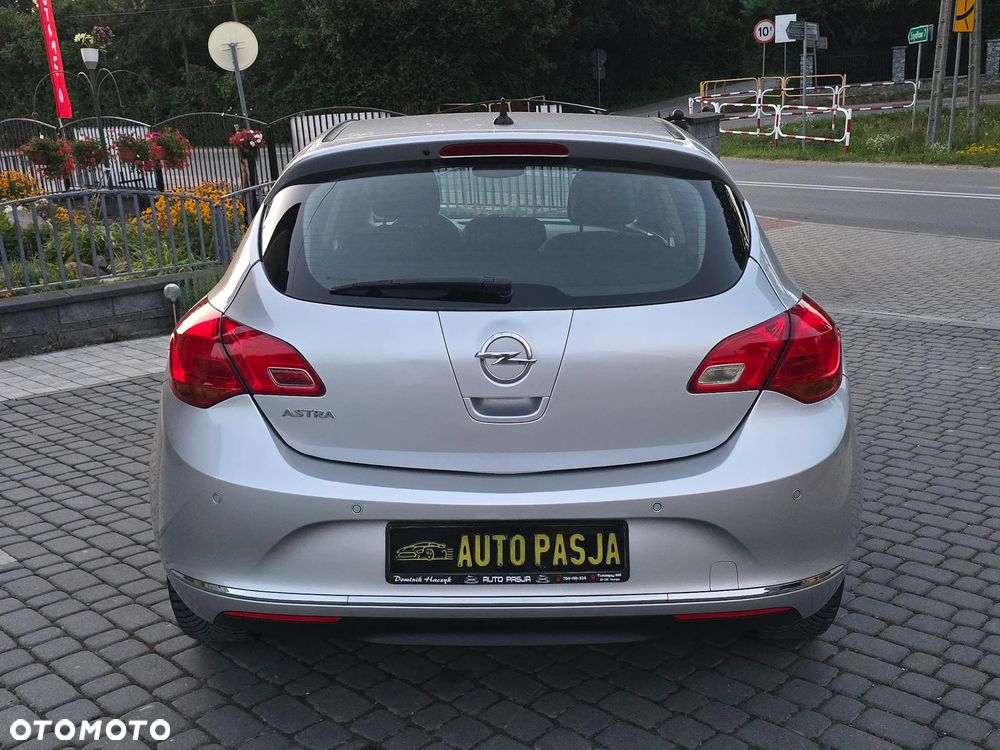 Opel Astra 1.4 Cosmo - 13