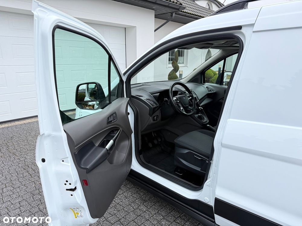 Ford Transit Connect - 9