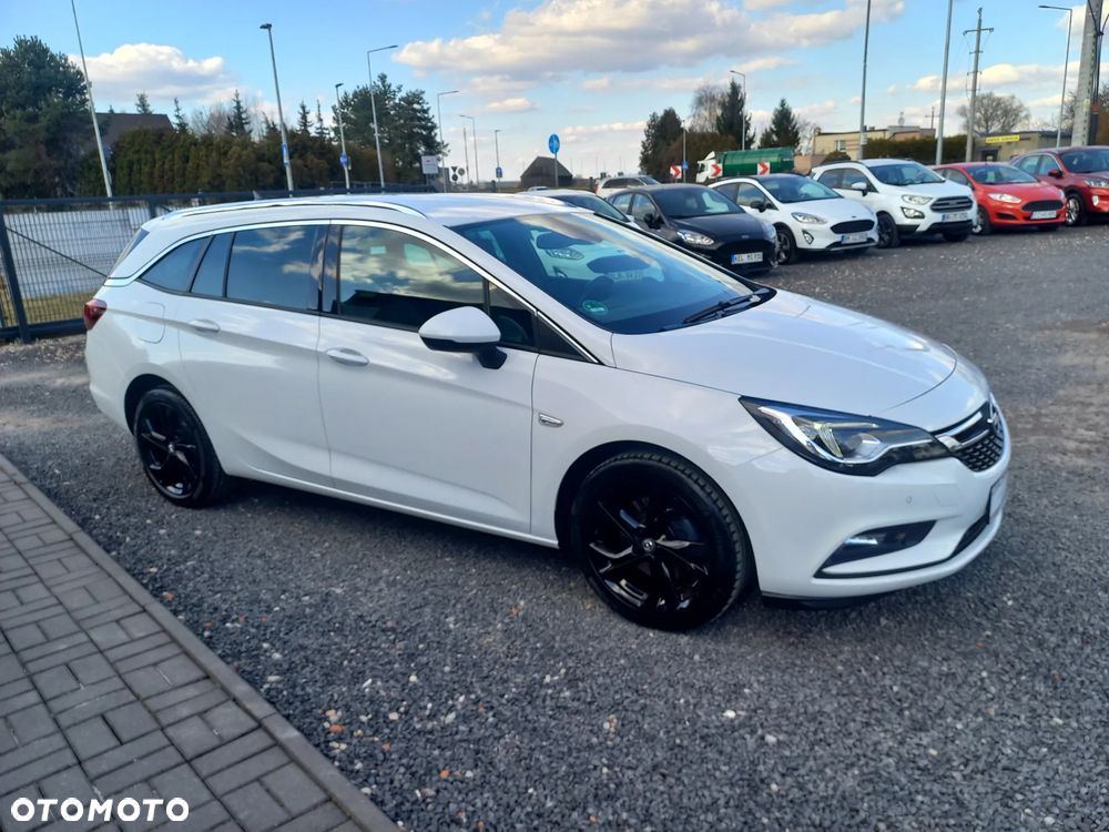 Opel Astra 1.6 CDTI Dynamic S&S - 8