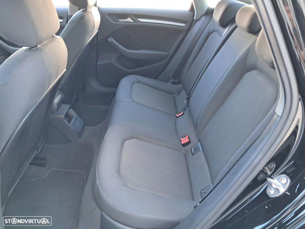 Audi A3 Limousine 1.6 TDI - 6