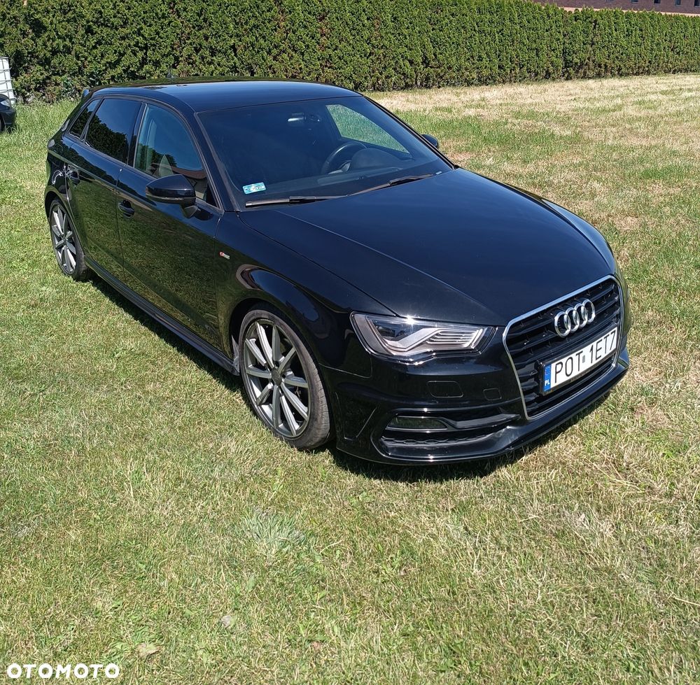 Audi A3 Sportback - 1