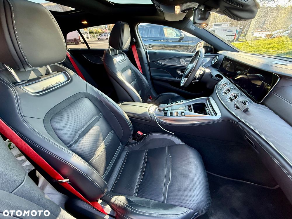 Mercedes-Benz AMG GT 53 4-Matic+ - 7