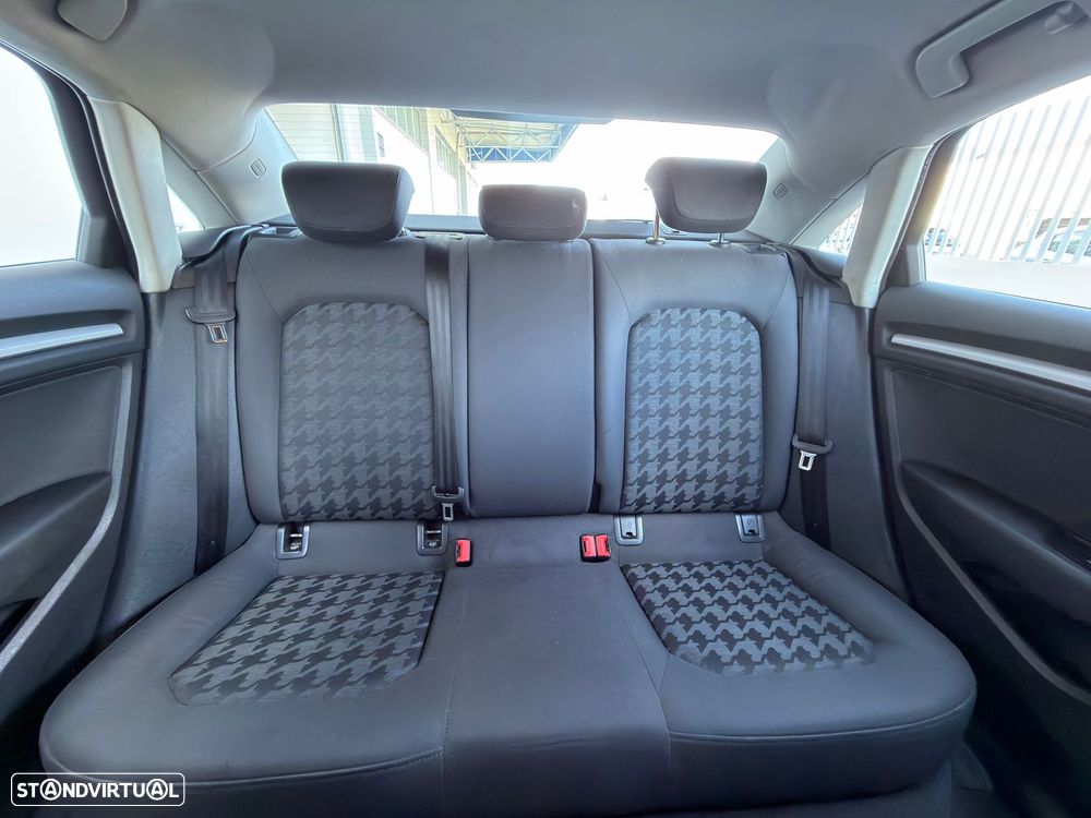 Audi A3 Limousine 1.6 TDI S-line - 10