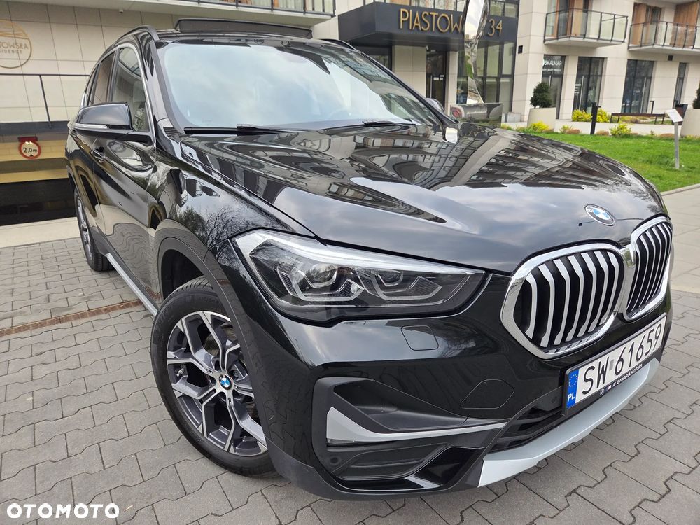 BMW X1 xDrive20i - 18