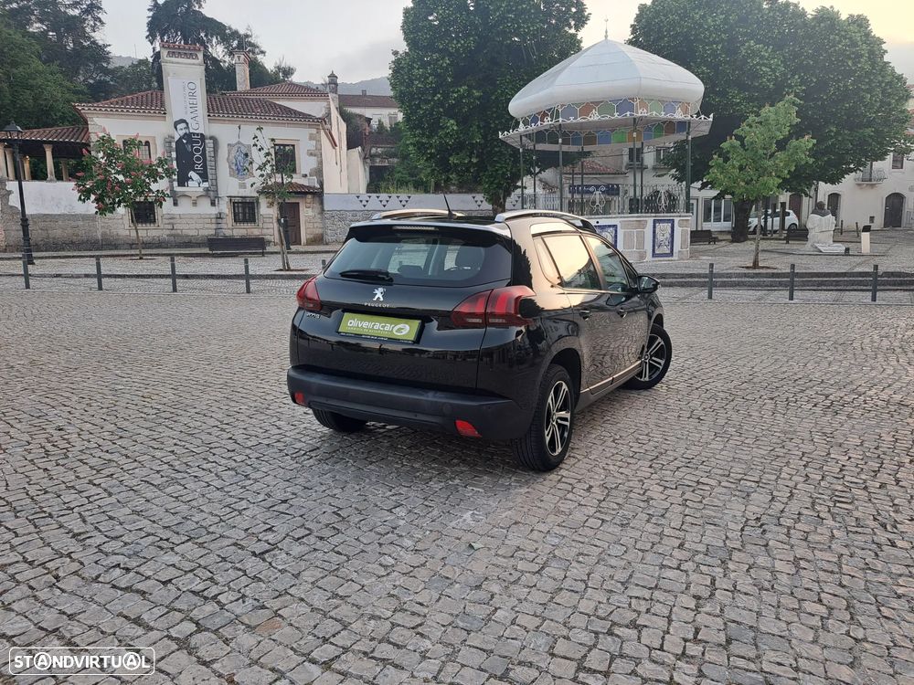 Peugeot 2008 BlueHDi 100 Active - 4