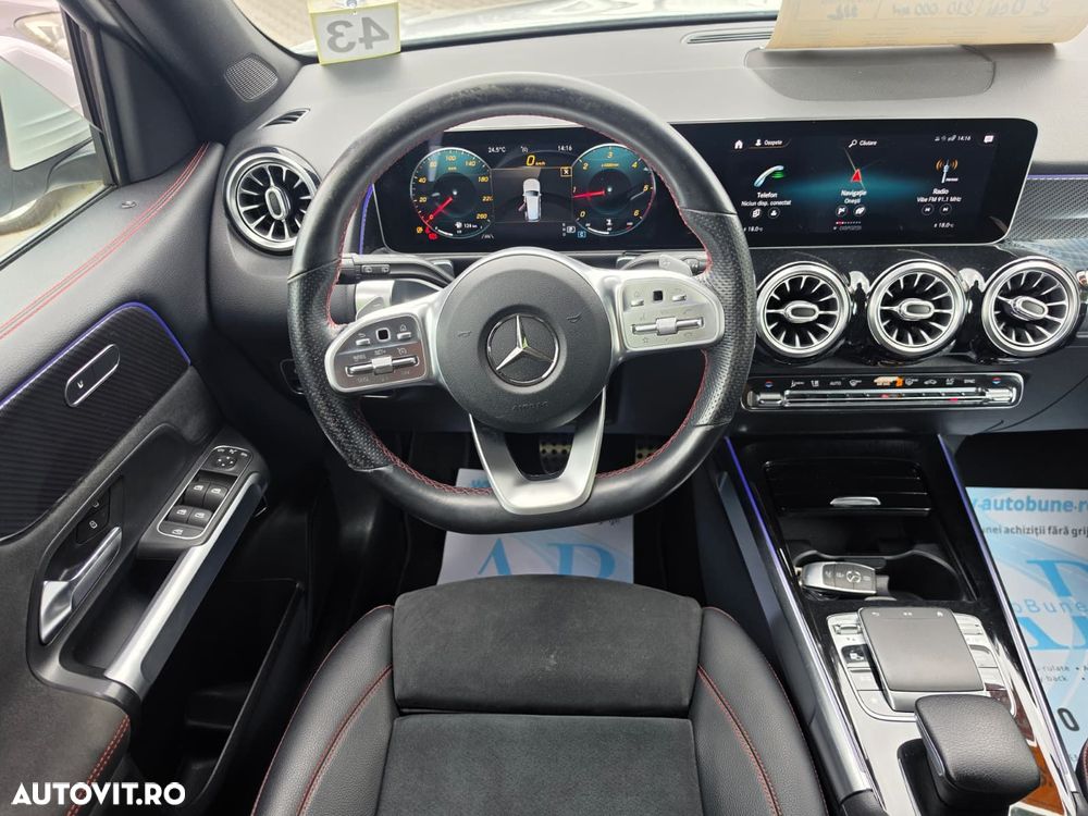 Mercedes-Benz GLB - 13