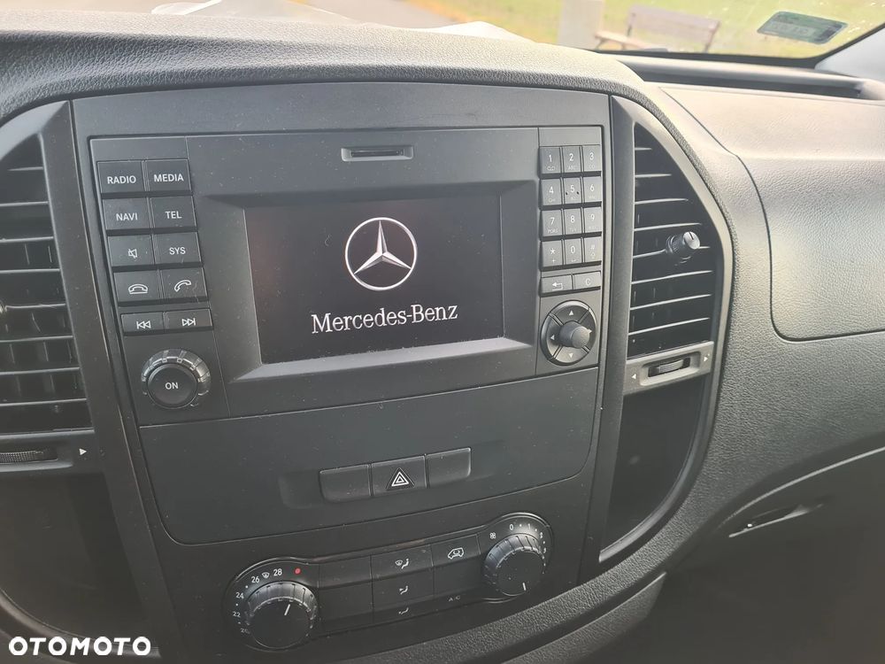 Mercedes-Benz VITO - 11