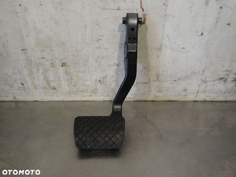 PEDAŁ SPRZĘGŁA HAMULCA AUDI A4 B8 2.0 8K1723140A - 1