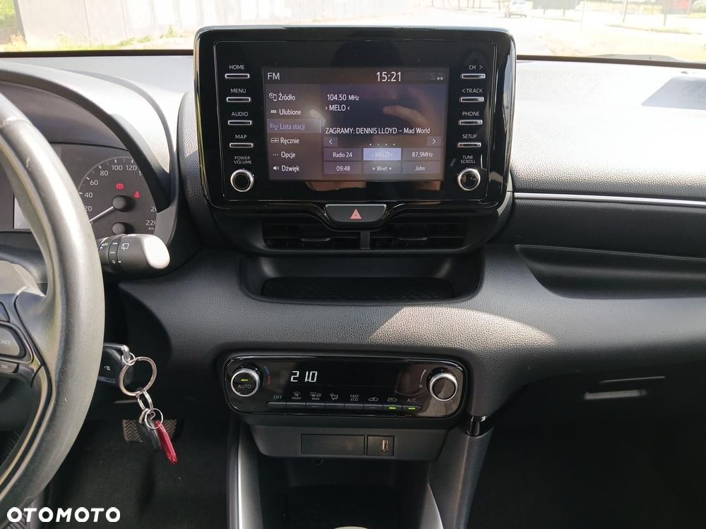 Toyota Yaris Hybrid 1.5 Comfort - 35