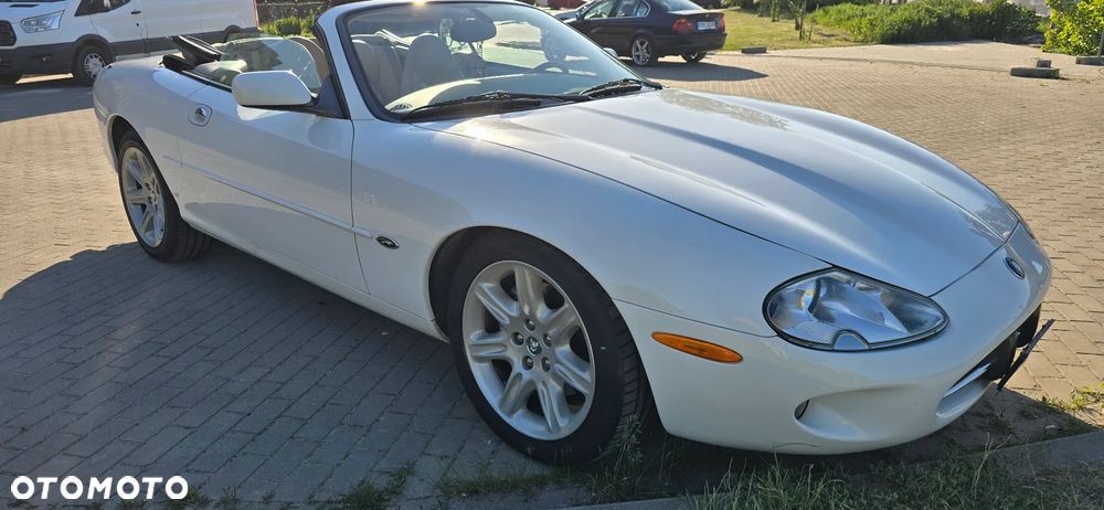 Jaguar XK8 4.0 - 3