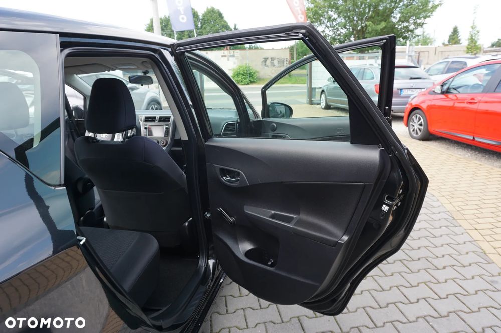 Toyota Verso S 1.33 VVT-i - 28