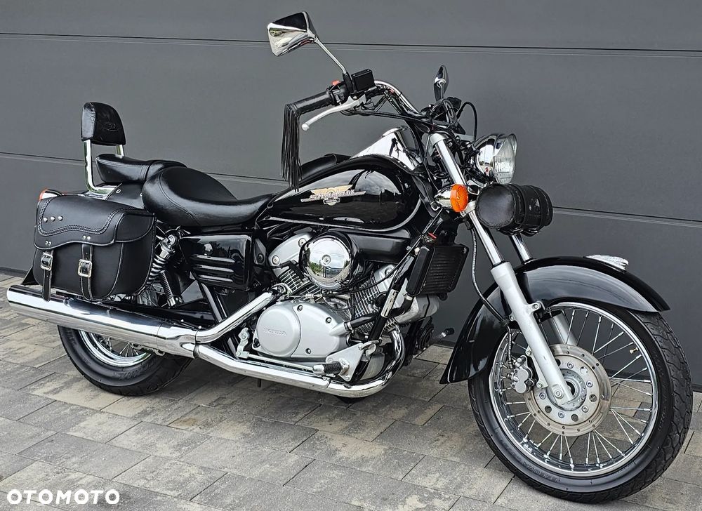 Honda Shadow - 4