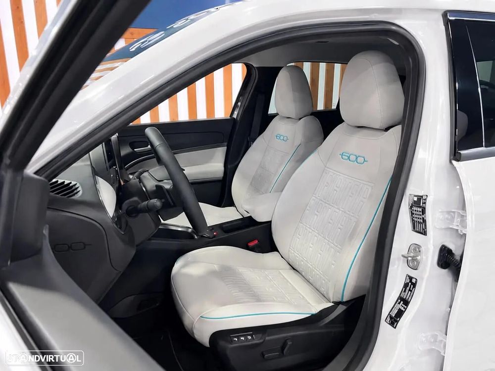Fiat 600 1.2 Hybrid La Prima - 15
