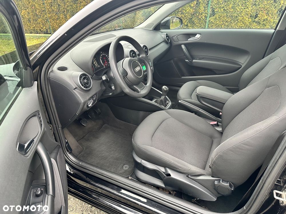 Audi A1 3-drzwiowe 1.2 TFSI admired - 9