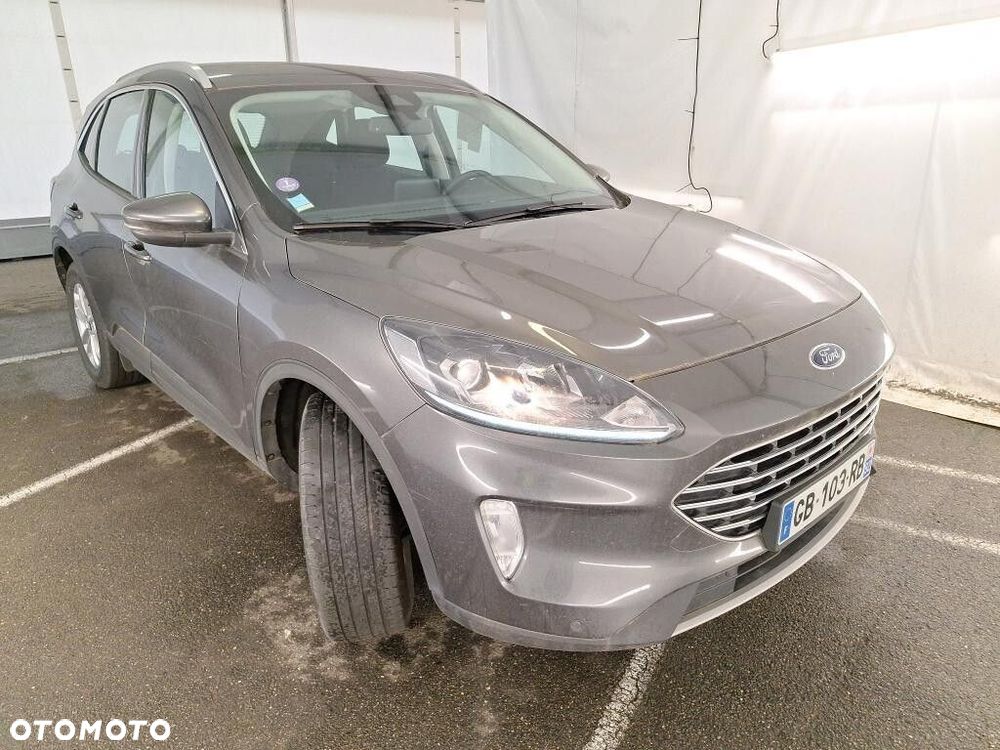 Ford Kuga - 4
