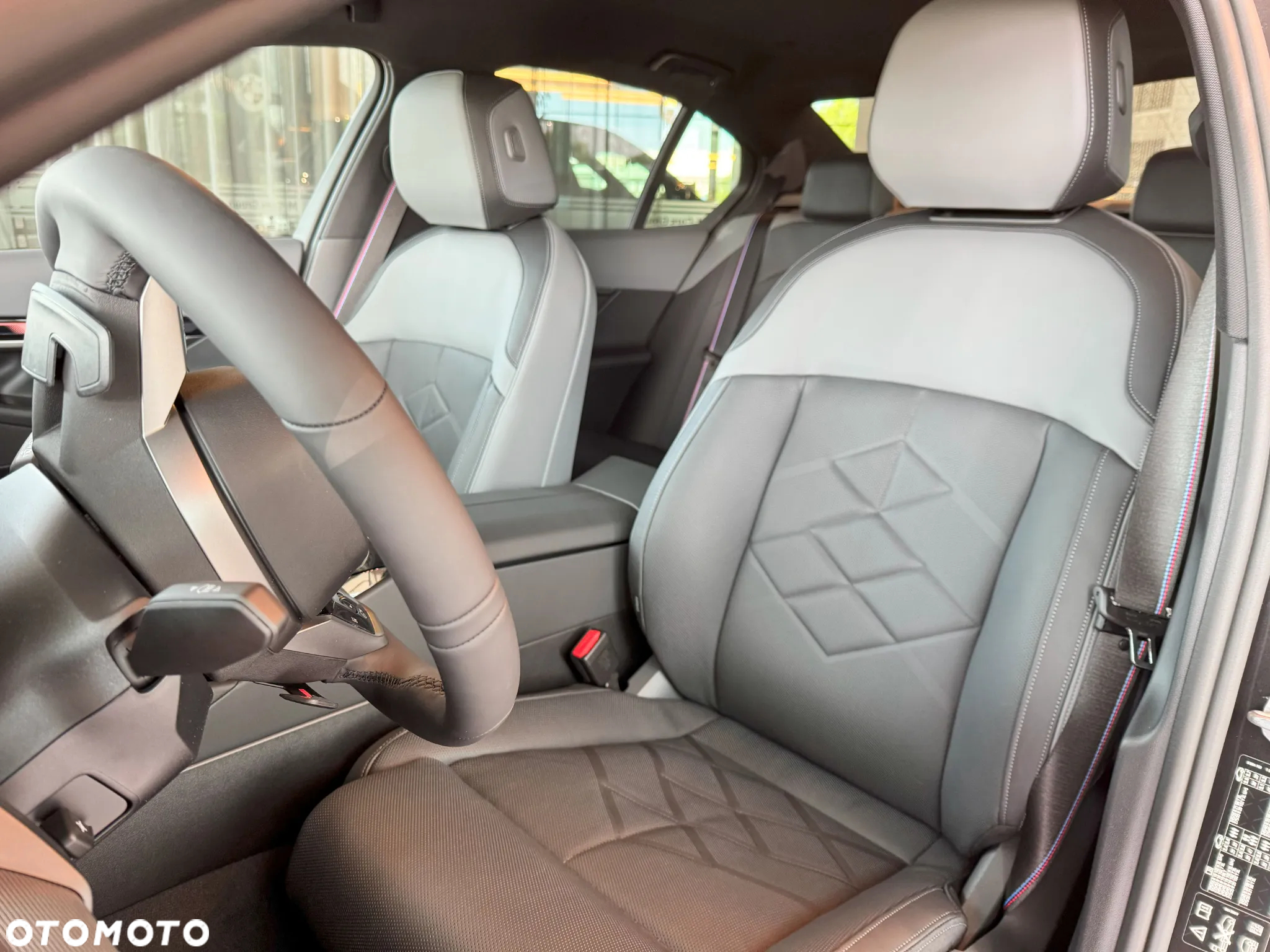 BMW Seria 5 540d xDrive mHEV - 10