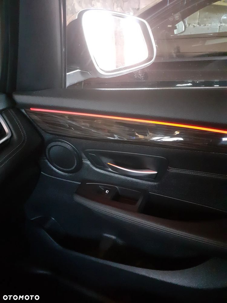 BMW Seria 2 216d Luxury Line - 33
