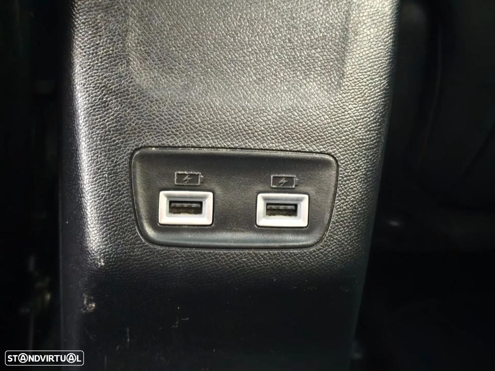 Peugeot 2008 PureTech 100 Allure - 25