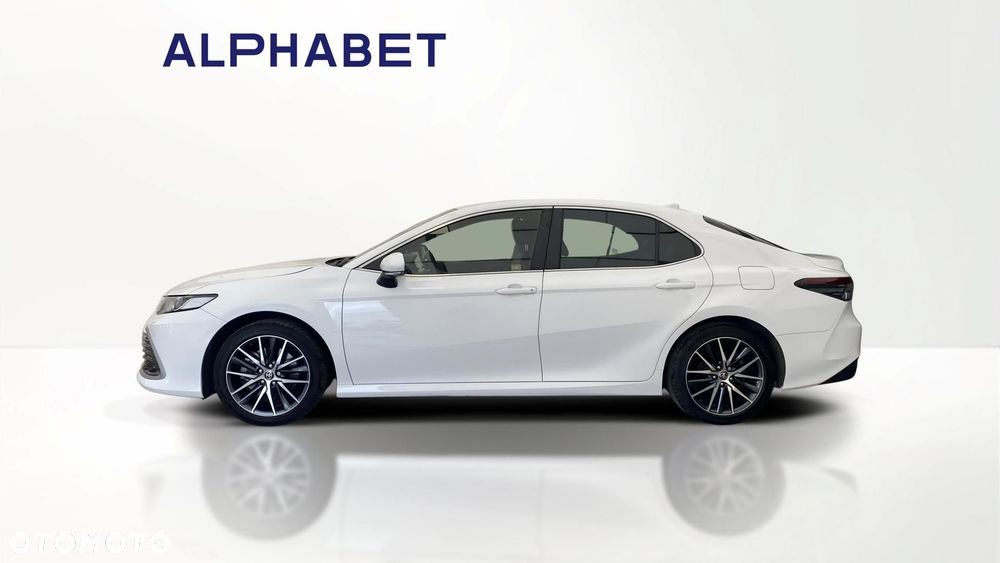 Toyota Camry 2.5 Hybrid Prestige CVT - 2