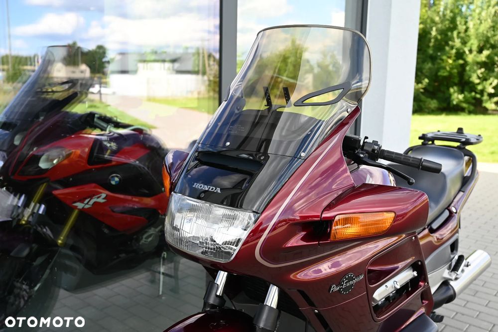 Honda ST - 6