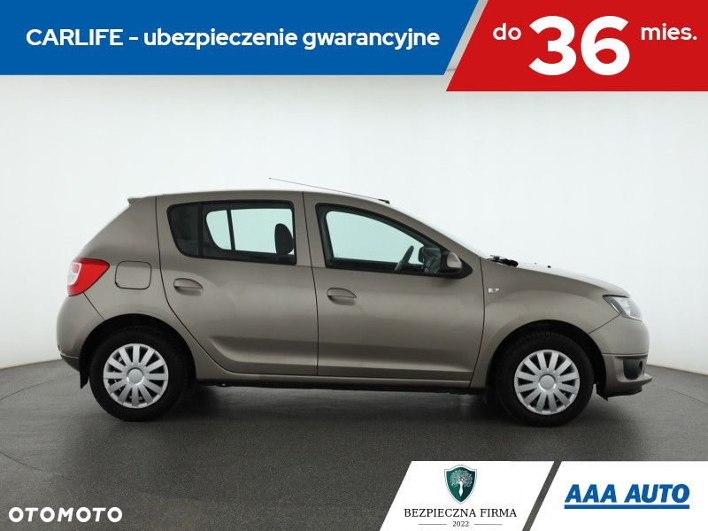 Dacia Sandero - 7