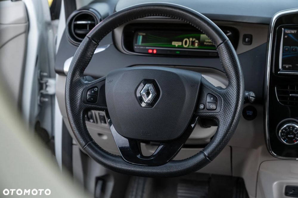 Renault Zoe - 21