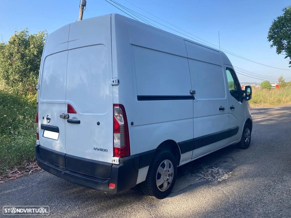Nissan NV400 2.3DCI L2H2 (versus Renault Master) - 6