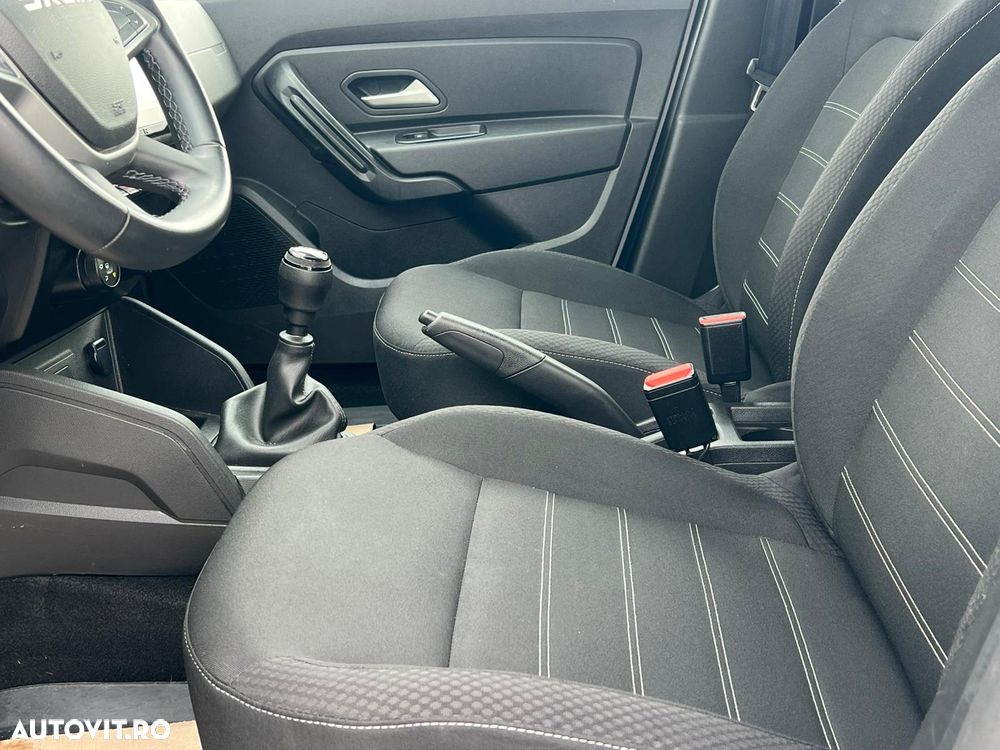 Dacia Duster TCe 150 4X4 Expression - 29