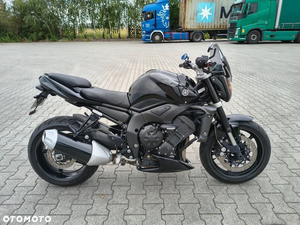 Yamaha FZ - 1