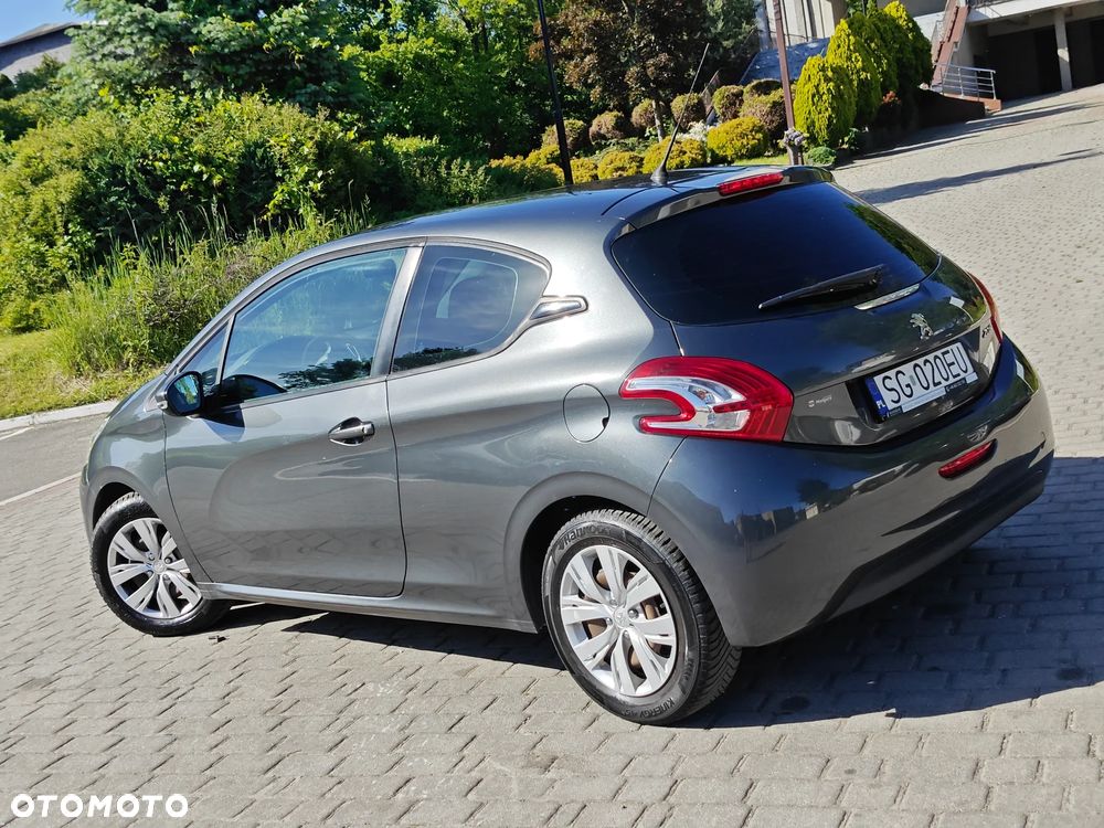 Peugeot 208 PureTech 68 Like - 4