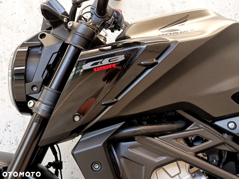 Honda CB - 10