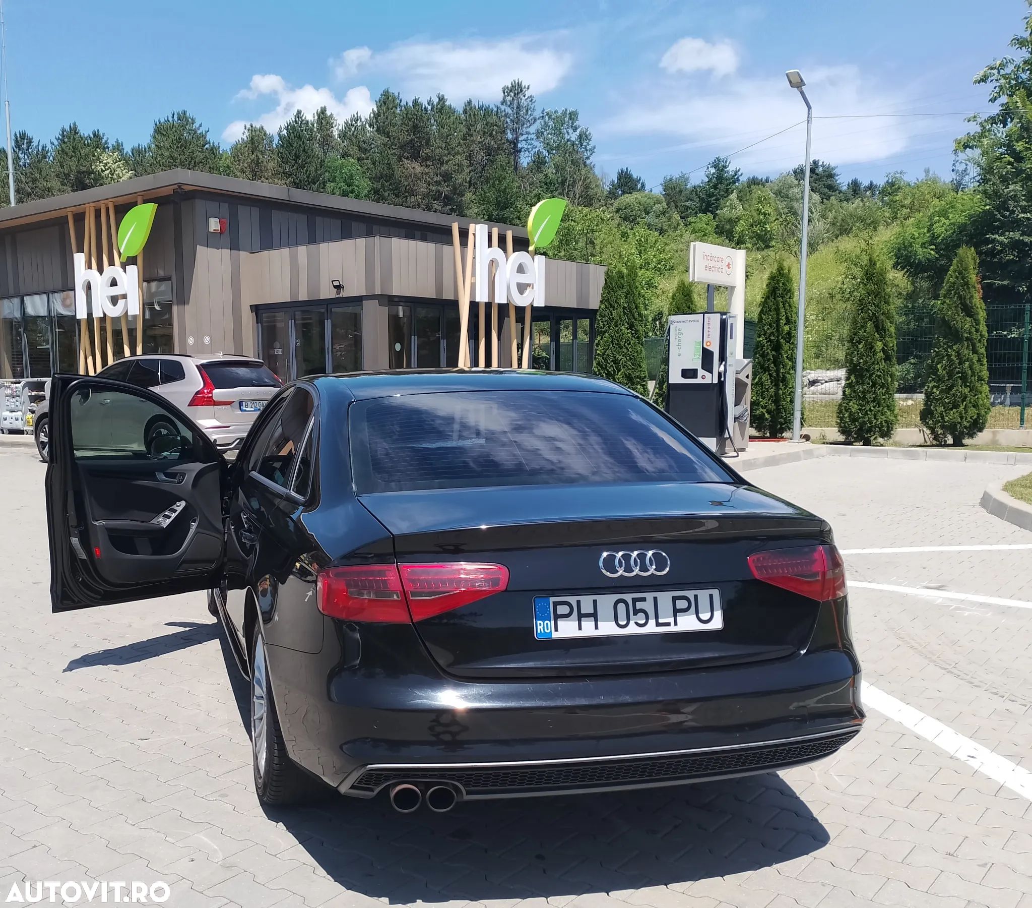 Audi A4 2.0 TDI Multitronic - 1