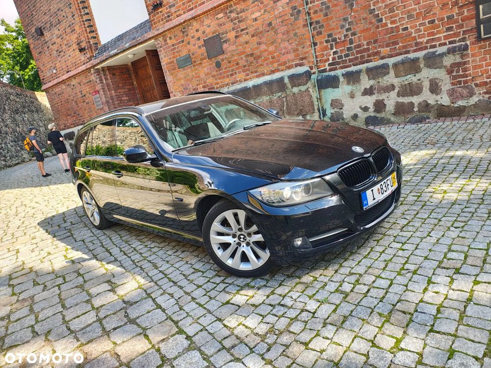 BMW Seria 3 318i Edition Lifestyle - 3