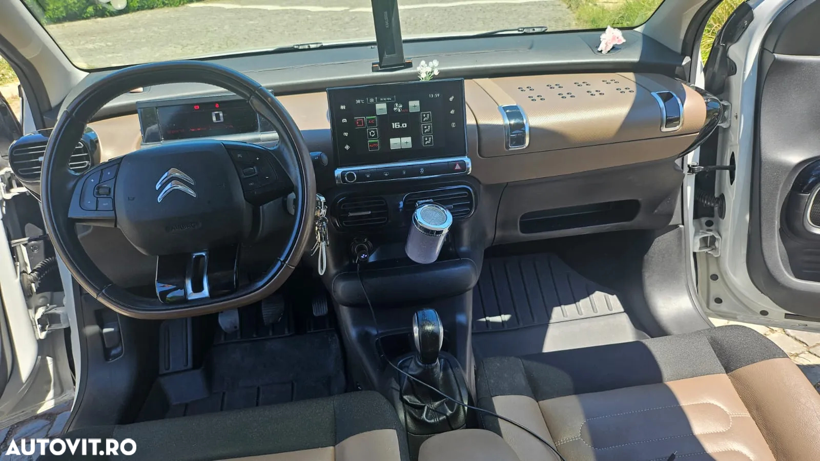 Citroën C4 Cactus PureTech 82 Shine Edition - 16