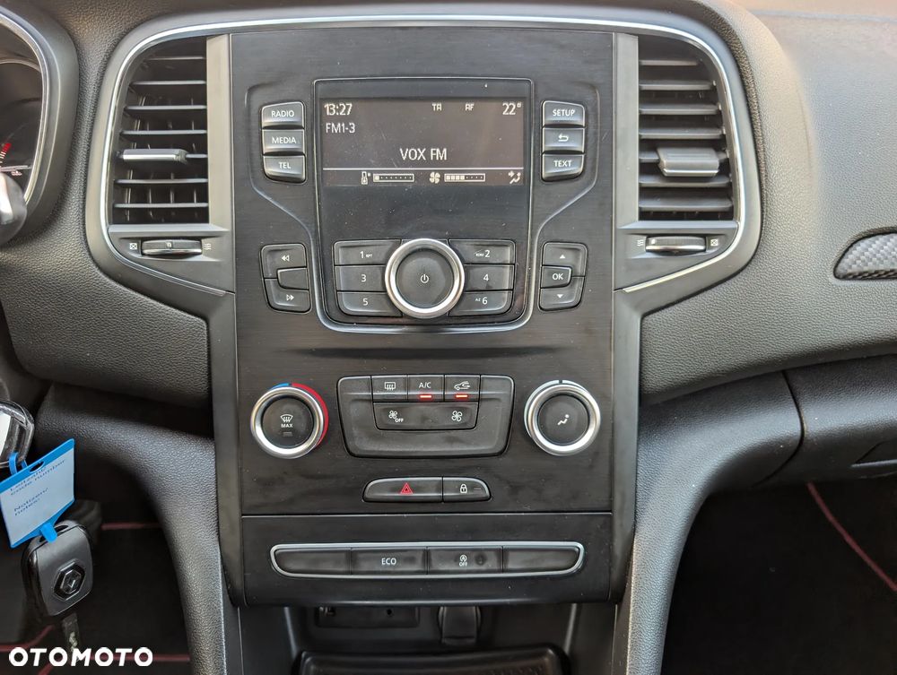 Renault Megane 1.3 TCe FAP Zen - 29