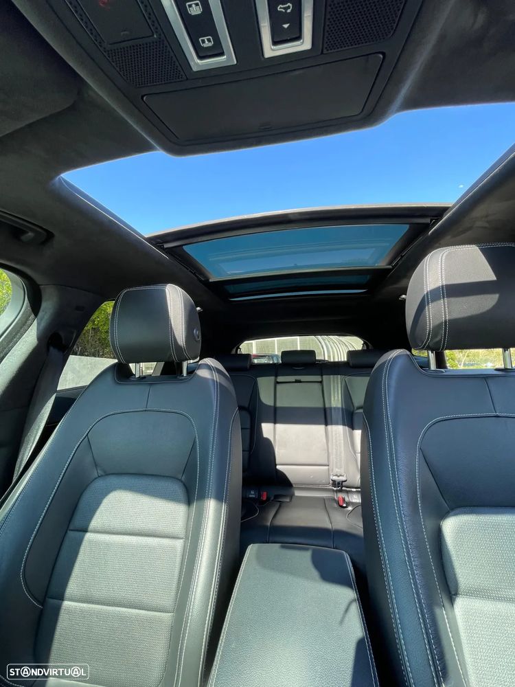 Jaguar F-Pace 2.0 i4D R-Sport Aut. - 11