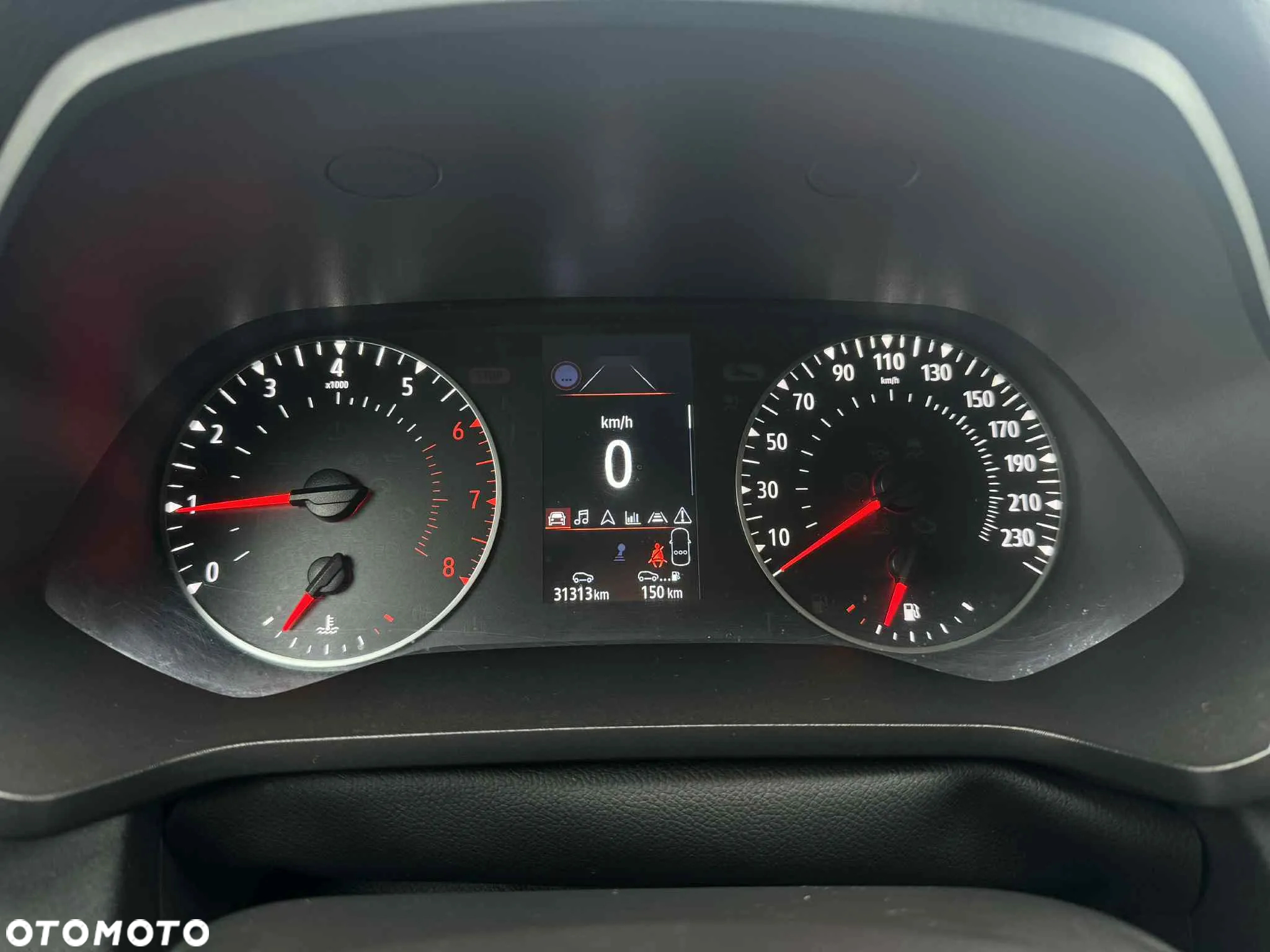 Renault Captur - 13
