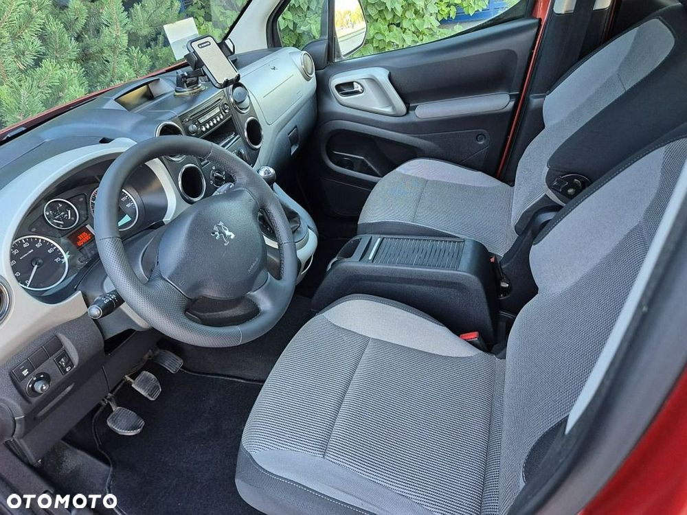 Peugeot Partner 98 VTi Family - 26
