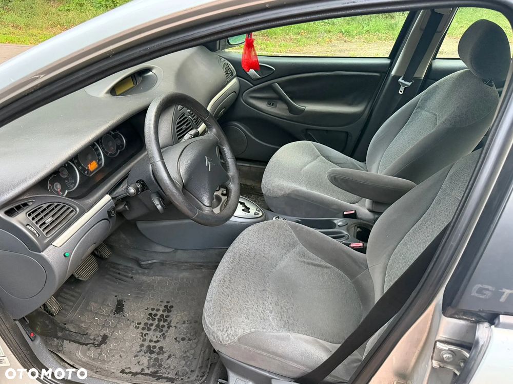 Citroën C5 2.0i 16V SX - 11