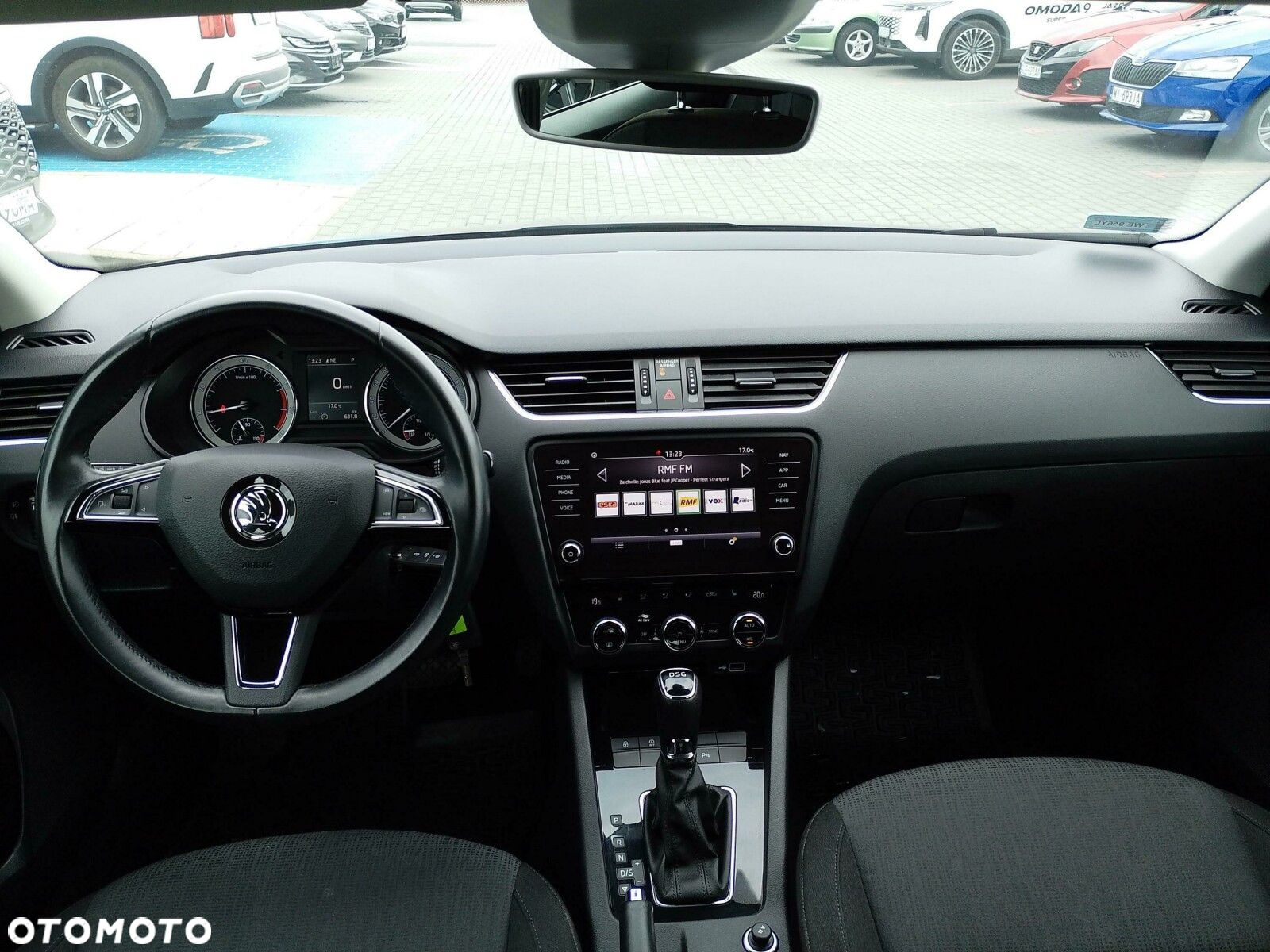 Skoda Octavia 1.5 TSI ACT Style DSG - 9