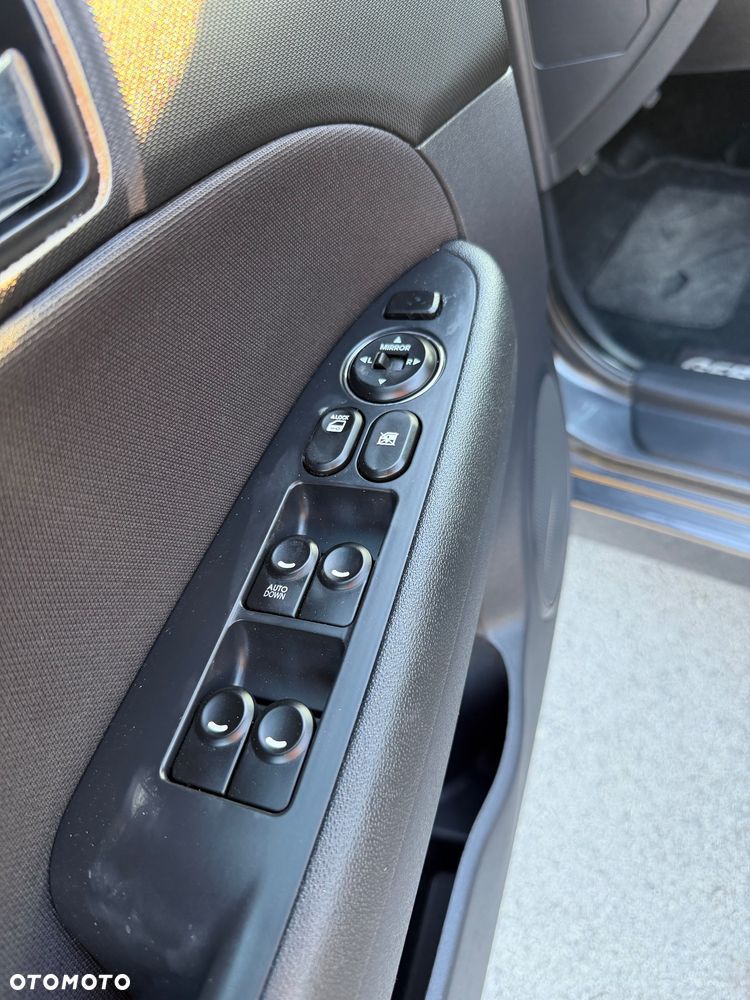 Hyundai i30 1.6 CRDi Comfort EU5 - 23