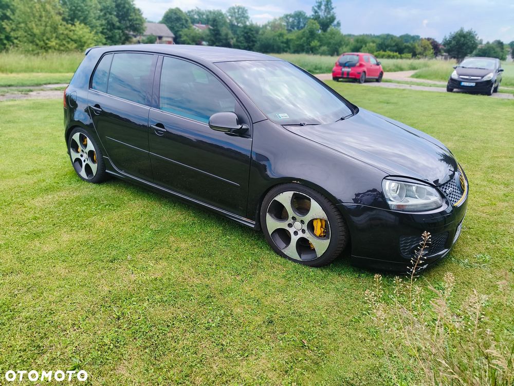 Volkswagen Golf - 4
