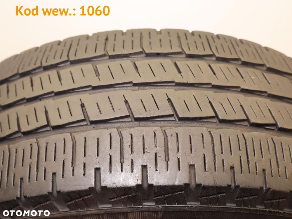 Pirelli CHRONO FOUR SEASONS - 205/65 R16C - 8