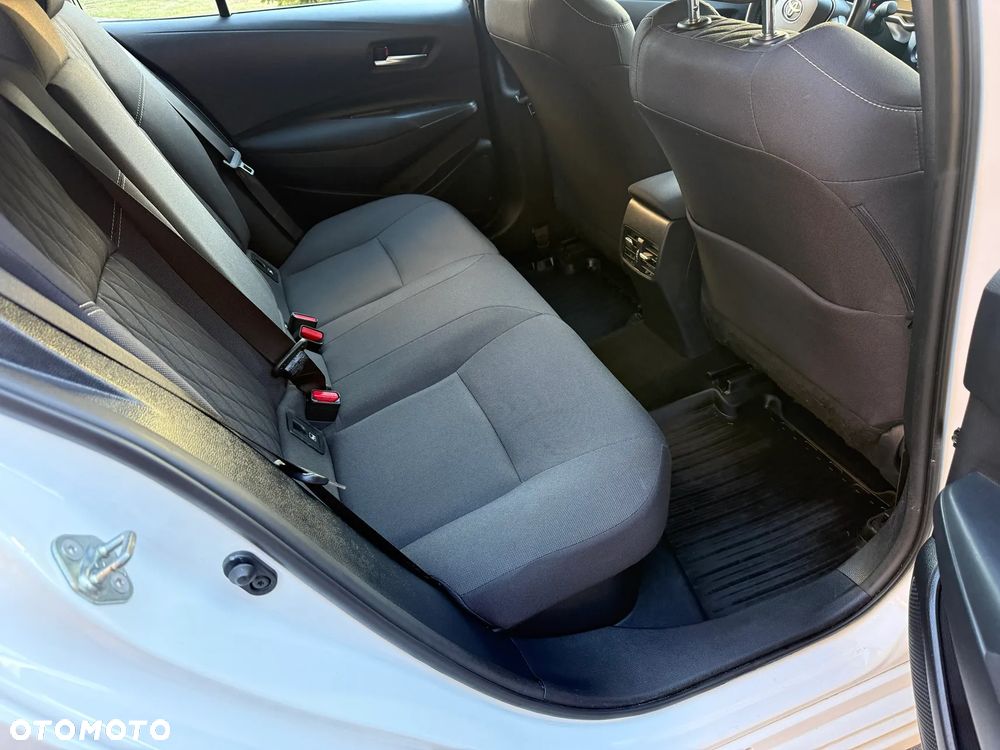 Toyota Corolla 1.8 Hybrid GPF Comfort - 18