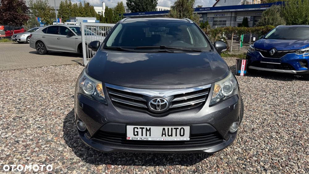 Toyota Avensis 1.8 Premium EU5 - 23