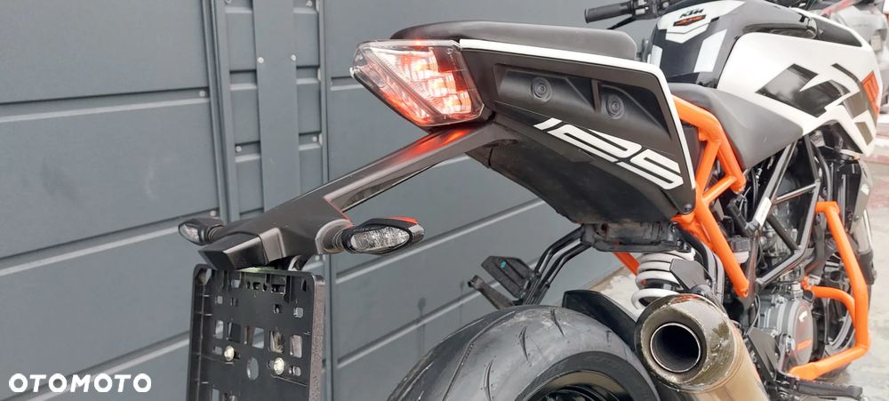 KTM Duke - 16