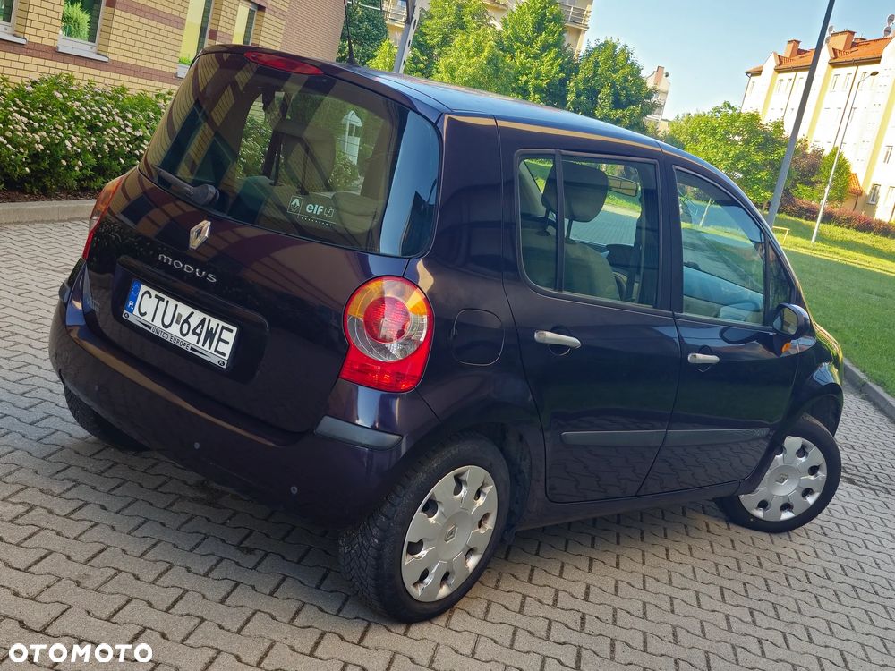 Renault Modus - 11