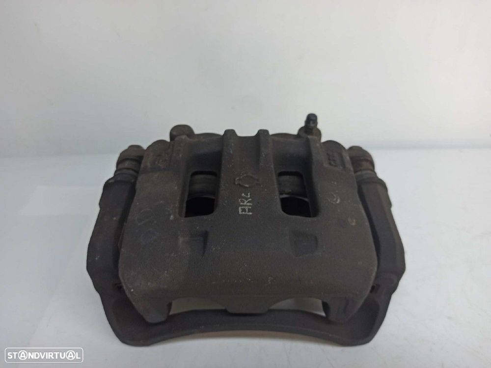 PINÇA DE TRAVÃO FRENTE DIREITA NISSAN PATROL GR (Y61) BáSICO - 1